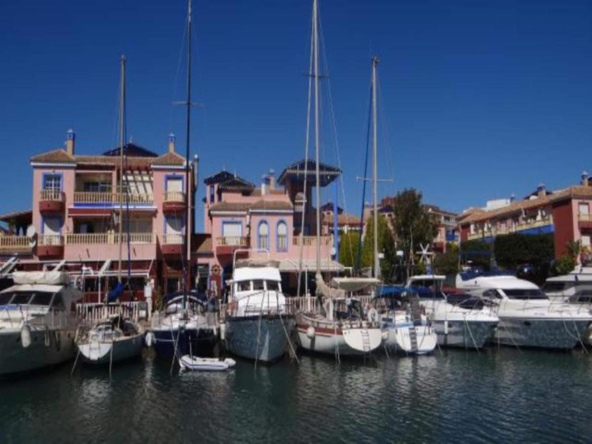 Harbour View - 2 Bed Apt - Torrevieja Apartman Kültér fotó